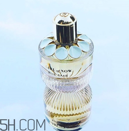 elie saab girl of now香水怎么樣？girl of now香水好聞嗎