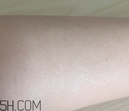 初之印修容氣墊CC霜怎么樣？多少錢？