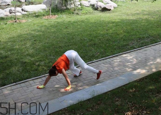 什么人不適合爬著走？爬著走鍛煉叫什么