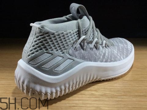 adidas dame 4利拉德母校配色實物什么樣？