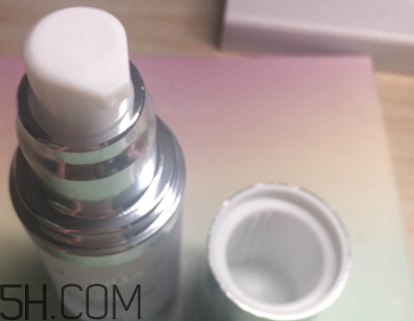 透真和水密碼哪個(gè)好？透真和水密碼對(duì)比