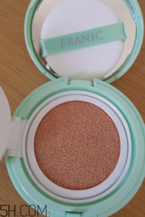 franic氣墊BB霜有幾個色號_franic氣墊BB霜產品評測