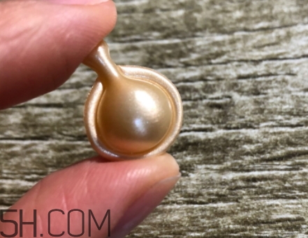 雅頓金膠適合什么膚質？雅頓金膠適合油皮和混油皮嗎？