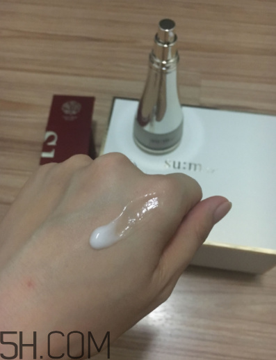 su:m37度呼吸魔法修護乳使用心得 產品評測