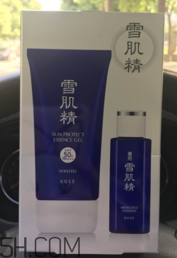 雪肌精防曬啫喱是化學防曬嗎？有刺激嗎？