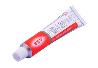 達克寧能治灰指甲嗎？達克寧能擦臉嗎？