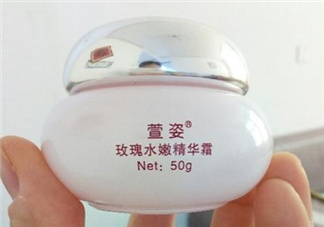 萱姿玫瑰水精華霜怎么樣？萱姿玫瑰水精華霜有激素嗎？