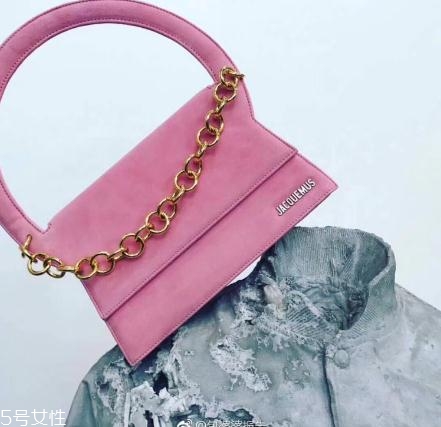 jacquemus包包多少錢？萬元以內就能買到的個性包包