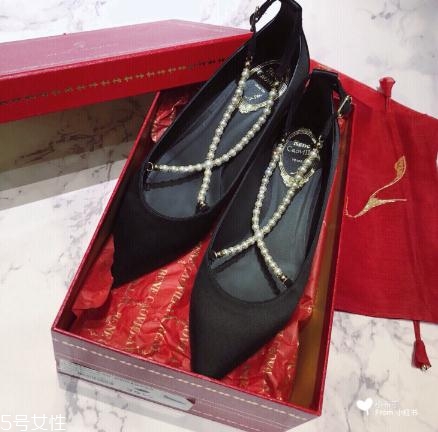 rene caovilla是什么牌子？足尖的奢華藝術品