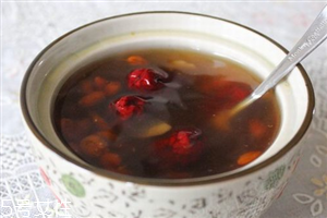 紅糖水為什么發酸？紅糖可以促進細胞新生作用