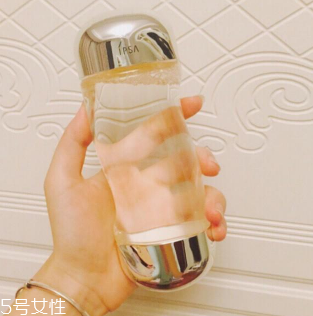 油性肌膚適合用什么品牌的護(hù)膚品？這6款產(chǎn)品拯救大油田