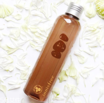 油性肌膚適合用什么品牌的護(hù)膚品？這6款產(chǎn)品拯救大油田