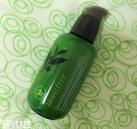 油性肌膚適合用什么品牌的護(hù)膚品？這6款產(chǎn)品拯救大油田