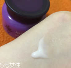 油性肌膚適合用什么品牌的護(hù)膚品？這6款產(chǎn)品拯救大油田