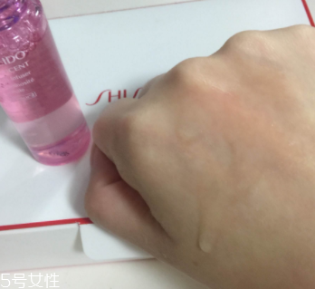 化妝誤區(qū)有哪些？11個常見的化妝誤區(qū)