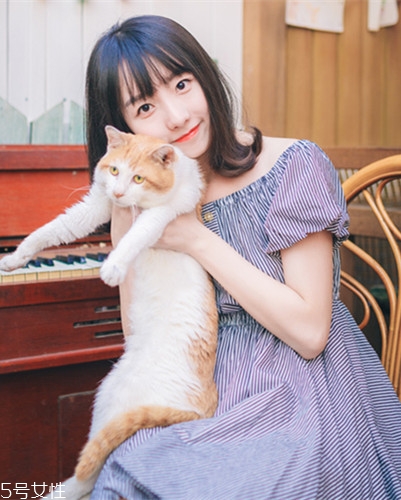 小個(gè)子女生適合什么發(fā)型？蓬松隨意效果