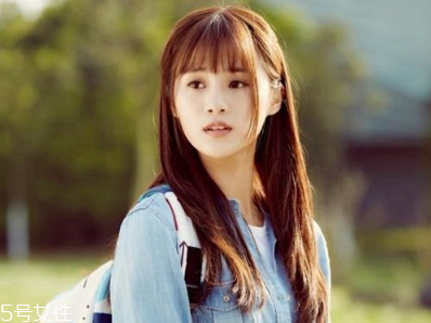 小女孩五角星辮子發型扎法 清純俏皮超可愛