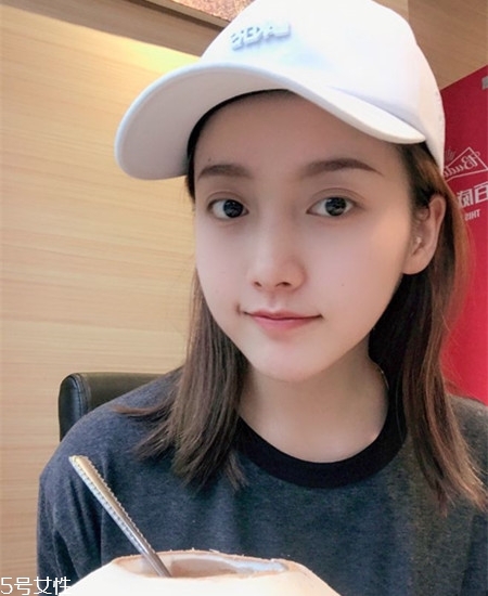 齊肩直發染什么顏色好看？簡單好看的齊肩發扎法