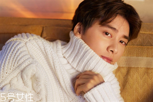 男生頭發稀疏適合什么發型？圓形劉海很好看