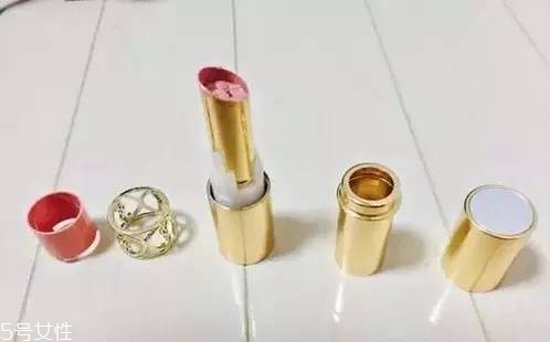 如何選擇口紅色號？口紅必不可少
