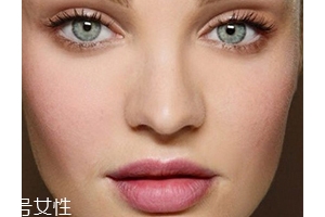 希思黎腮紅筆怎么用？這么做打造修長(zhǎng)小臉