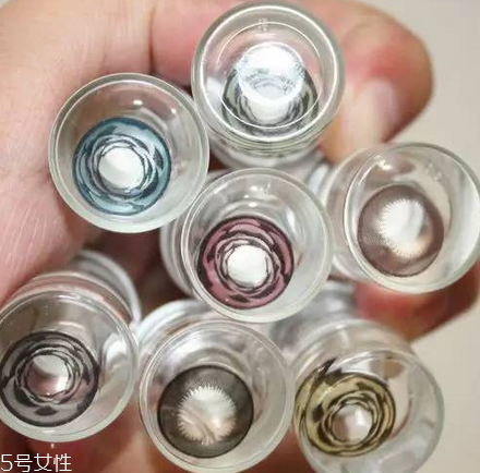 美瞳年拋和半年拋的區別 美瞳日拋月拋年拋的區別
