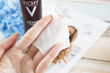 薇姿魔幻水怎么樣？薇姿水光煥亮角質調理液好用嗎？
