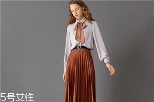 干洗一件襯衫多少錢(qián)？襯衫干洗這么便宜