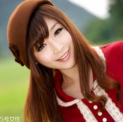 頭發多的女生適合什么短發 頭發多適合發型