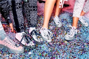 converse匡威聯(lián)名miley cyrus系列多少錢_在哪買？