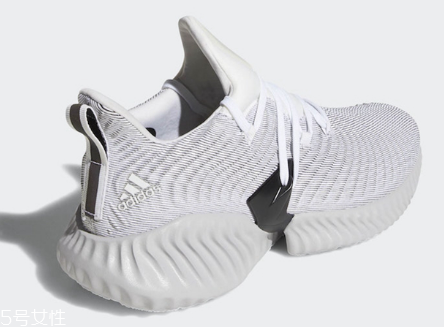 adidas alphabounce instinct什么時候發售？
