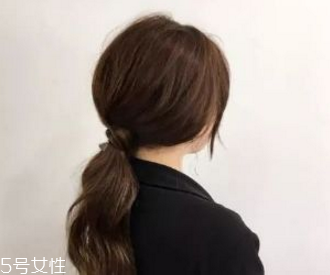 韓式低馬尾發型怎么扎 韓式馬尾發型扎法