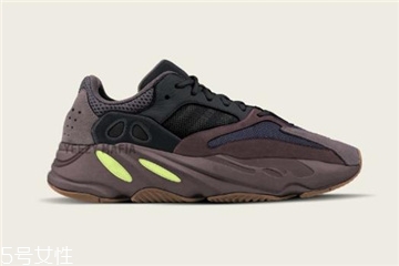 yeezy 700 mauve什么時候發售？椰子700灰紫色發售時間