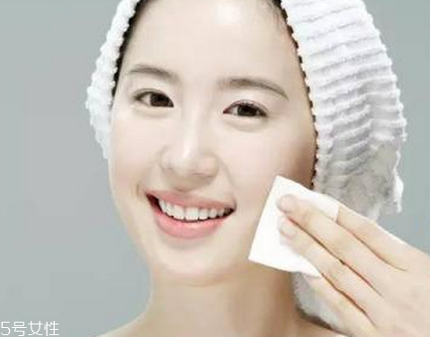化妝水起泡沫正常嗎？化妝水氣泡多怎么回事？