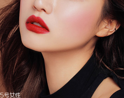 口紅弄到墻上怎么去掉？墻上口紅印怎么去掉？