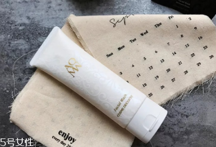 黛珂白檀新包裝怎么樣？黛珂白檀系列針對什么皮膚？