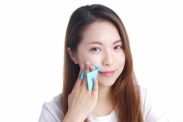 olay空氣霜和大紅瓶區別 olay空氣霜和olay大紅瓶對比