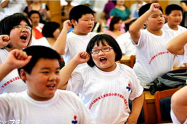 應(yīng)該注意小孩脂肪和膽固醇的攝取量嗎？