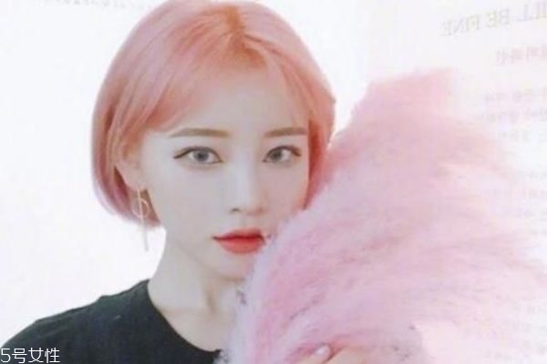 2019顯白洋氣的發色 顯洋氣顯白的頭發顏色