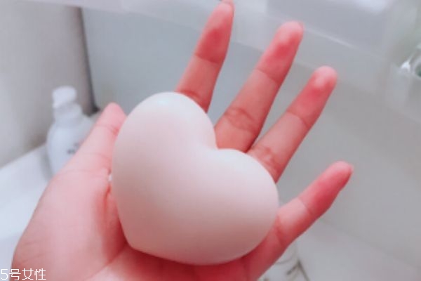 怎么去除臀部黑色素 這是一場持久戰