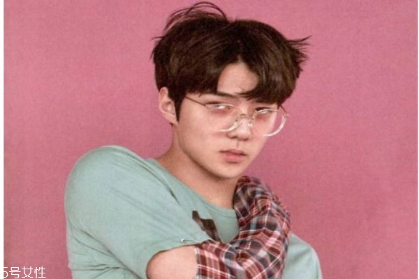 男生可以燙什么發型 男生流行燙發