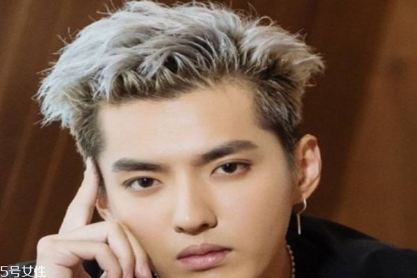 男生可以燙什么發型 男生流行燙發