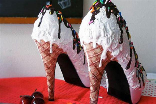 shoe bakery鞋子多少錢 創意美味高跟鞋