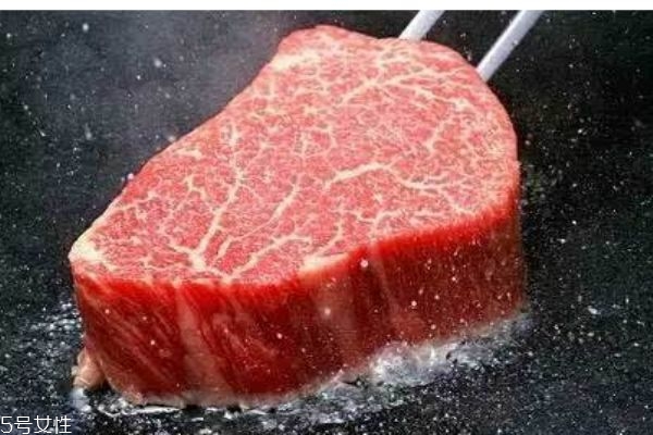 什么是神戶牛肉呢 神戶牛肉有什么營養價值呢