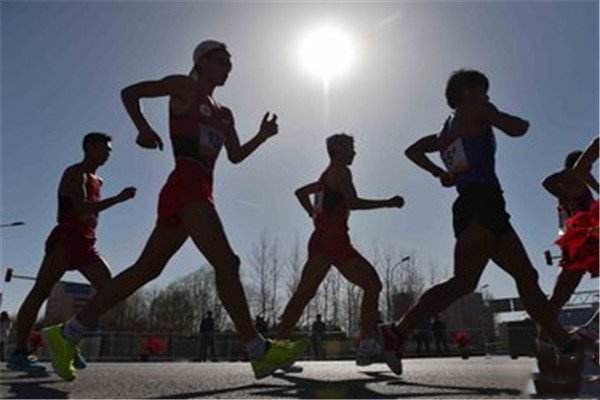 競走和跑步有什么區別 競走和跑步哪個好