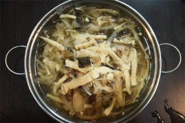 筍干為什么會發黑 筍干里面有黑點能吃嗎