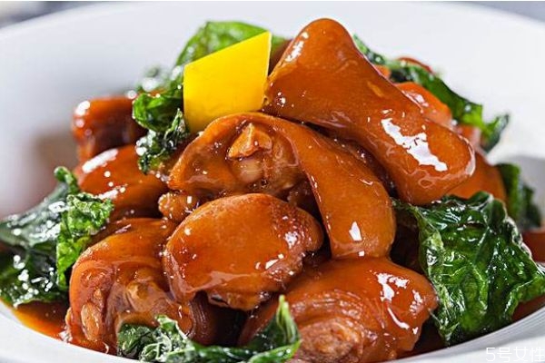 豬腳有什么營養價值呢 吃豬腳有什么好處呢