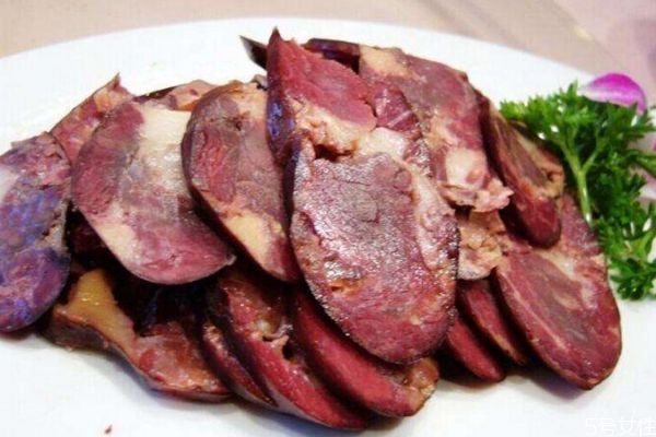 馬肉有什么營養(yǎng)價(jià)值呢 吃馬肉有什么好處呢