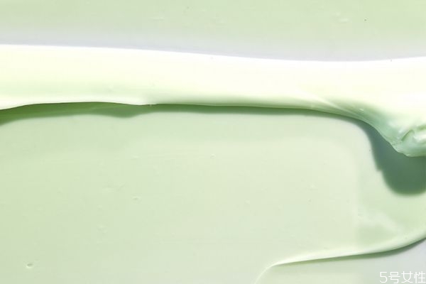 glamglow奇幻面霜適合什么膚質 格萊魅奇幻滋養面霜