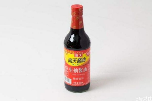 生抽和老抽有什么區別 生抽和老抽那個更好